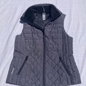 Champion charcoal grey vest, size Large